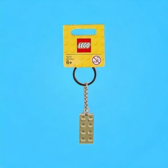 LEGO Classic 2 x 4 Brick Metallic Gold Keychain 850808 - Picture 5 of 7